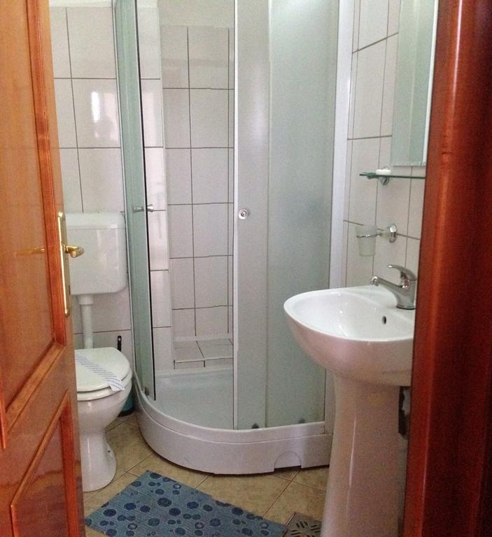 Motel Buti Sighetu Marmaţiei Zimmer foto